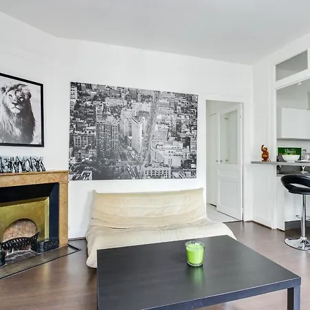 Cosy In The Heart Of By Guestready