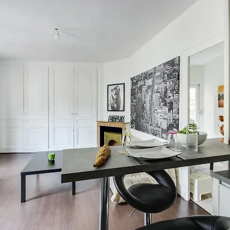 Cosy In The Heart Of By Guestready